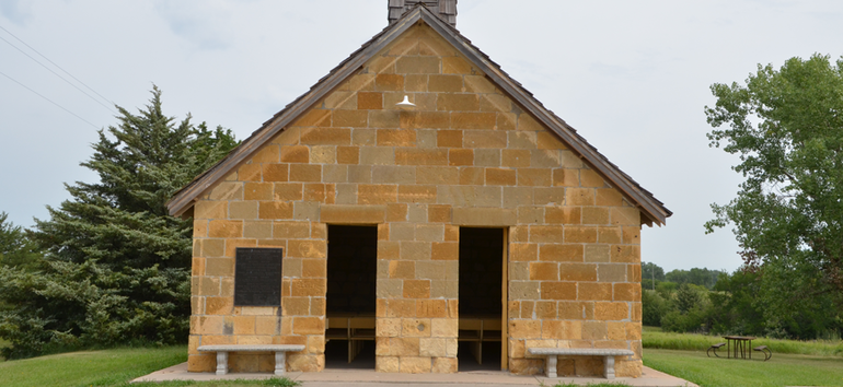 Lovewell-State-Park-Schoolhouse