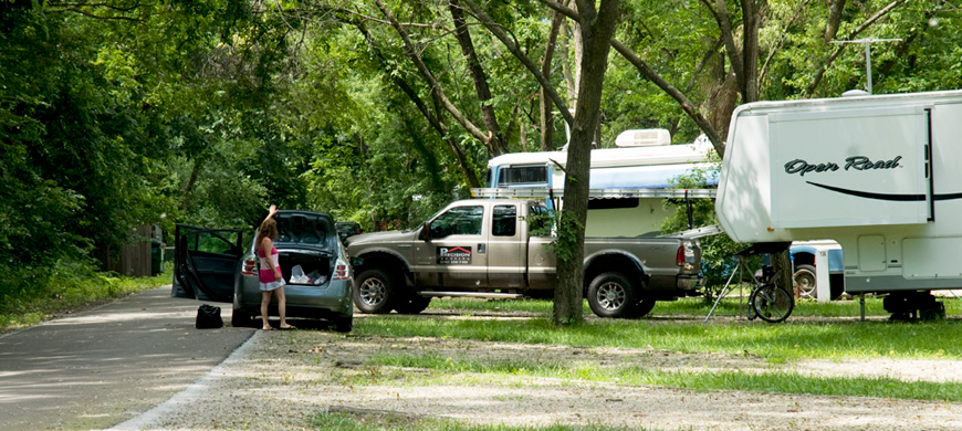 Tuttle-Creek-State-Park-River-Pond-Campsite